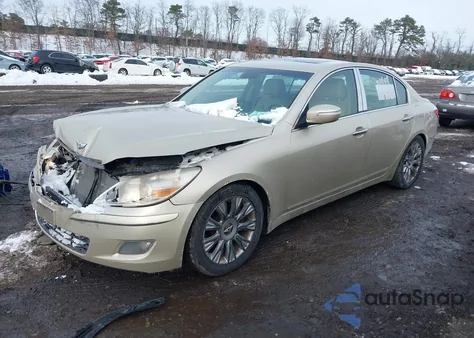 2009 Hyundai Genesis 3.8 z USA, uszkodzony, nr VIN KMHGC46E49U038669